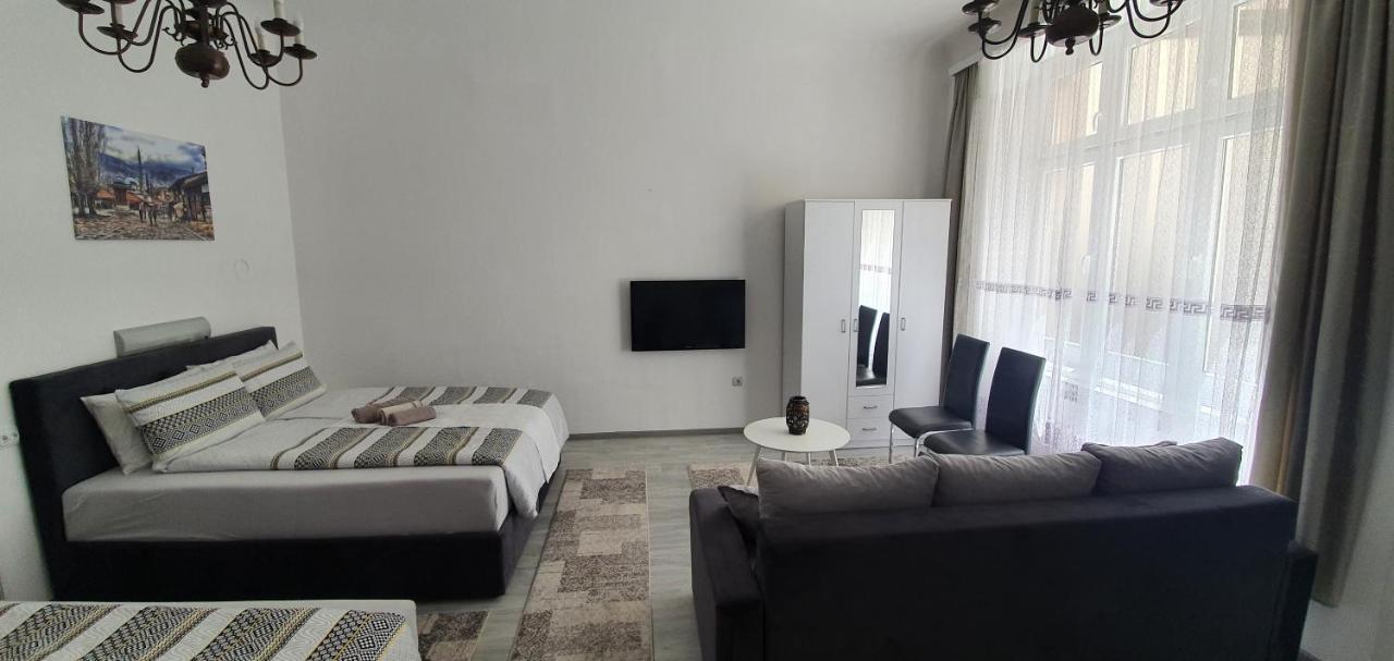 Ferhadija A&E Apartment Сараєво Екстер'єр фото