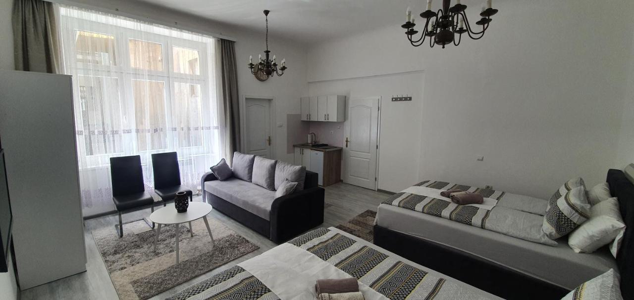Ferhadija A&E Apartment Сараєво Екстер'єр фото