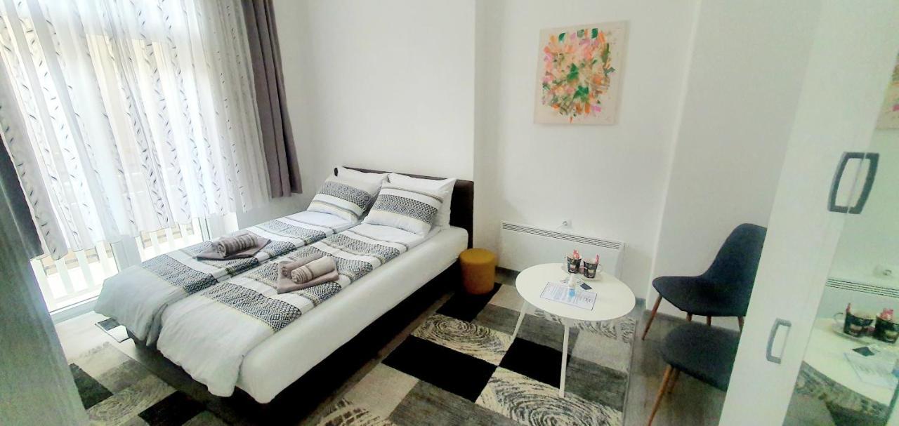 Ferhadija A&E Apartment Сараєво Екстер'єр фото